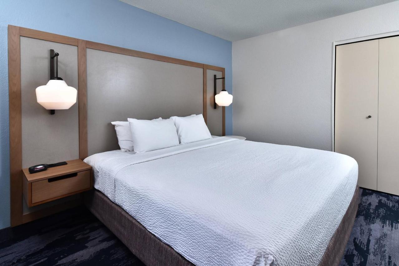Fairfield & By Marriott Richmond Hotel 3*